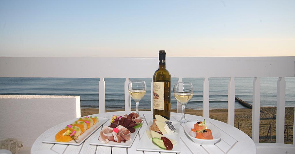 Tinos Beach Hotel Kültér fotó